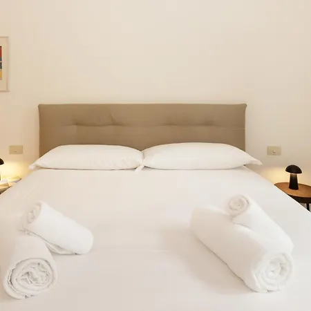 Apartment One Bedroom Of Comfort And Style In The Heart Of