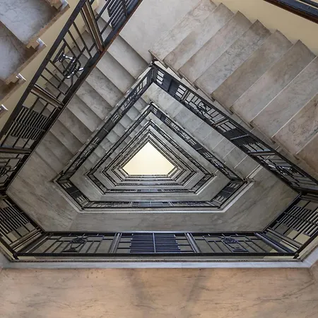 Apartment One Bedroom Of Comfort And Style In The Heart Of Milan